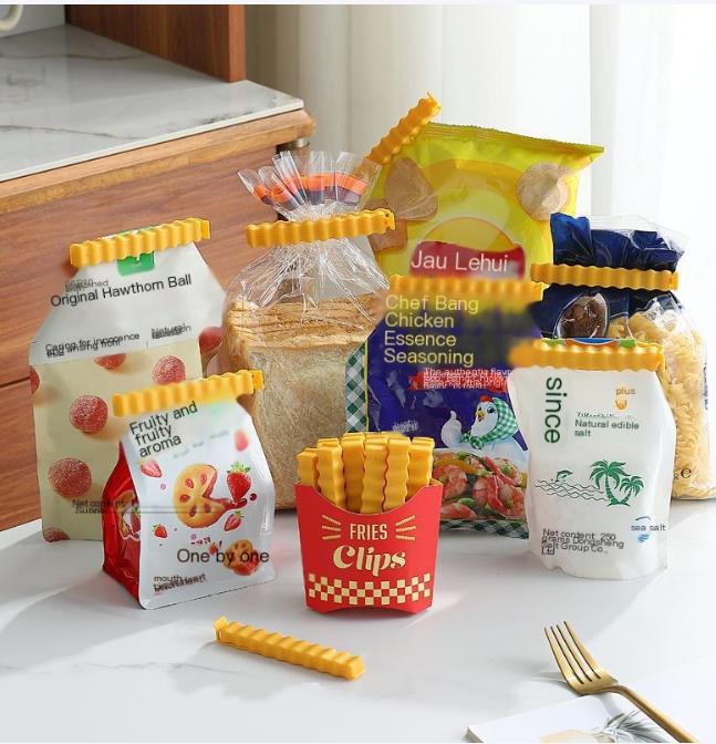 Clipes de batatas fritas: 12pcs clipes de saco em forma de batatas fritas + 1pc caixa de ímã de geladeira