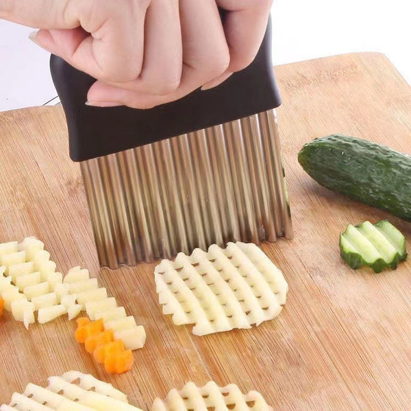 Aço inoxidável Spike Potato Knife Wave Knife Creative Cutter Ferramentas de cozinha French Fries Cutter Deep Corrugated
