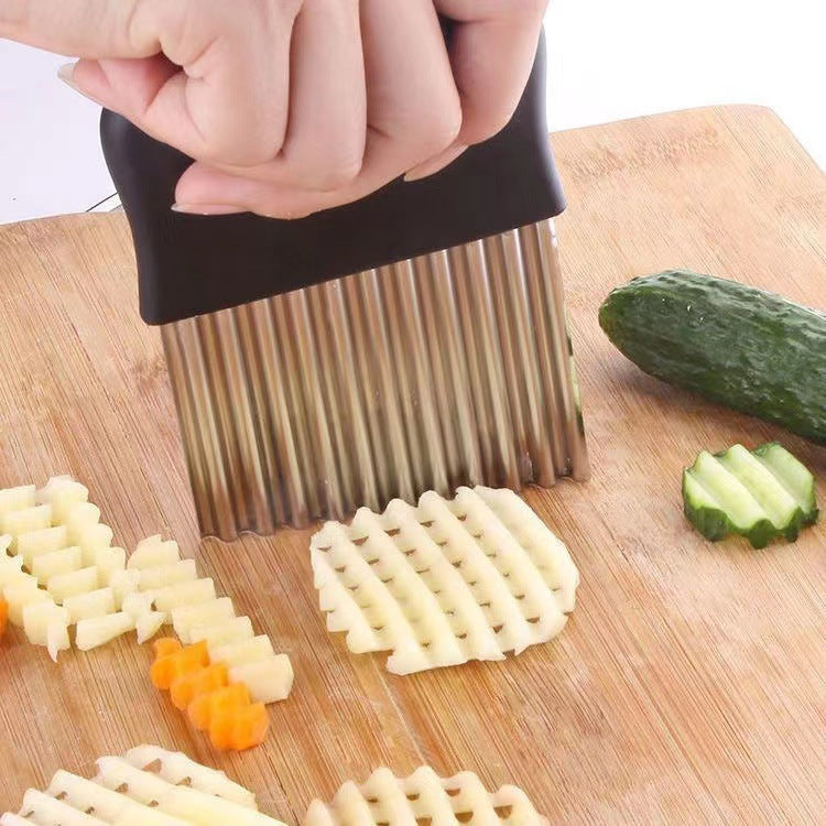 Aço inoxidável Spike Potato Knife Wave Knife Creative Cutter Ferramentas de cozinha French Fries Cutter Deep Corrugated